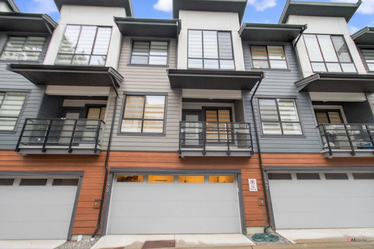Outdoor Deck Photo of 48 7177 194a Street, Surrey, BC