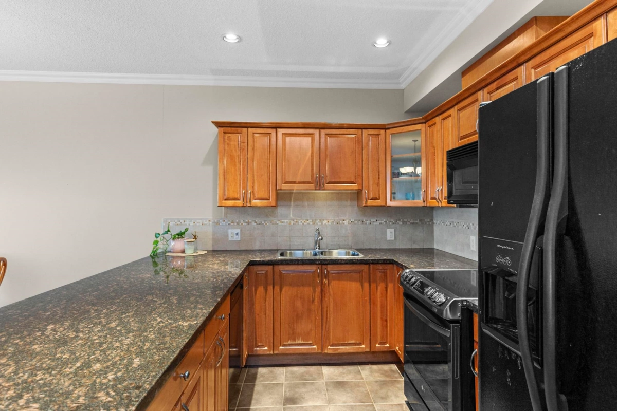 Pantry Photo of A216 33755 7 Avenue, Mission, BC