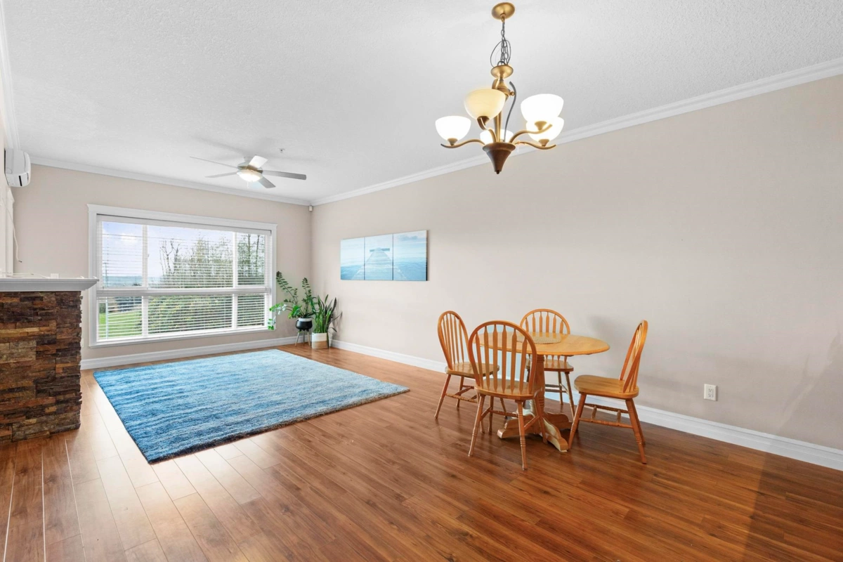 Walk-In Closet Photo of A216 33755 7 Avenue, Mission, BC