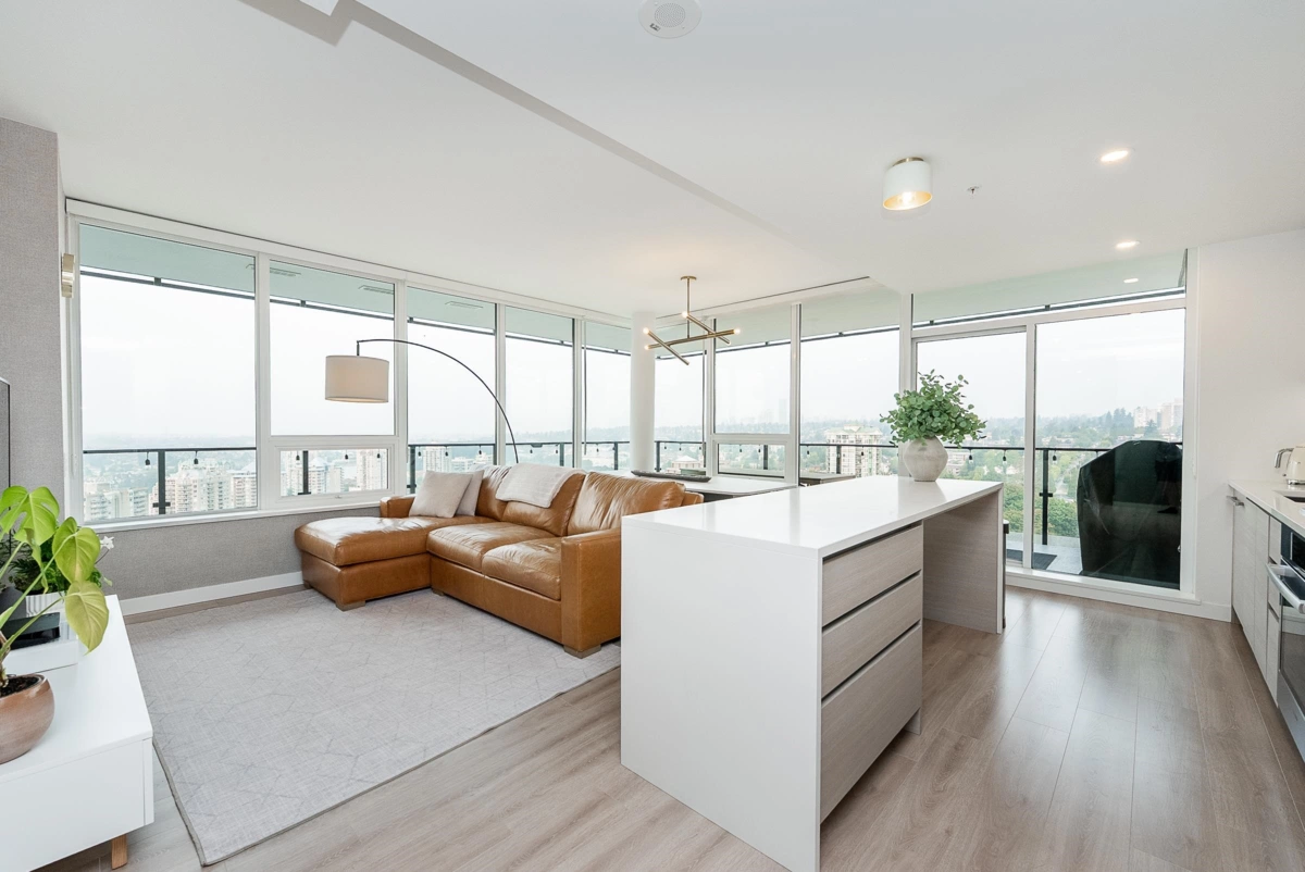 Exterior Front Photo of 2901 823 Carnarvon Street, New Westminster, BC