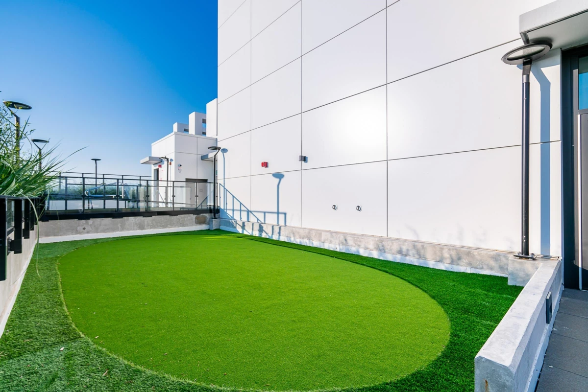 Swimming Pool Photo of 2901 823 Carnarvon Street, New Westminster, BC