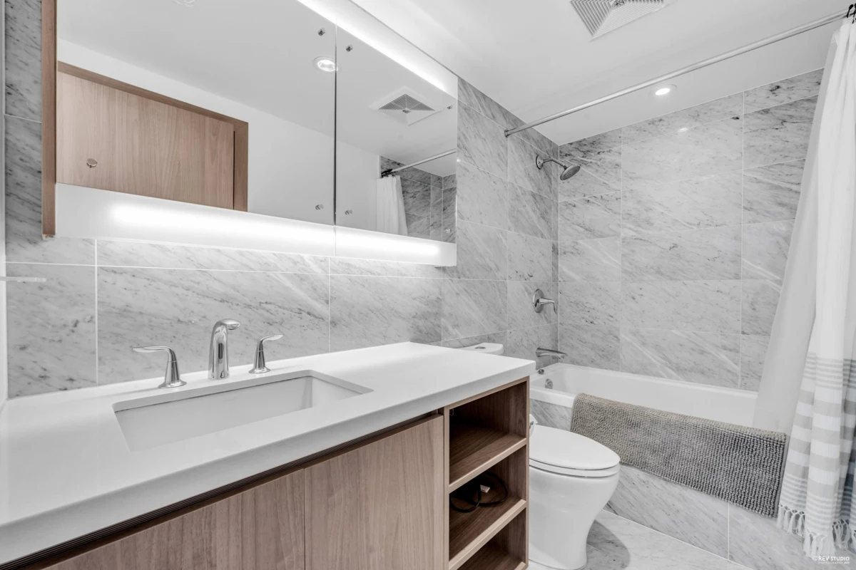 Guest Bathroom Photo of 3308 6538 Nelson Avenue, Burnaby, BC