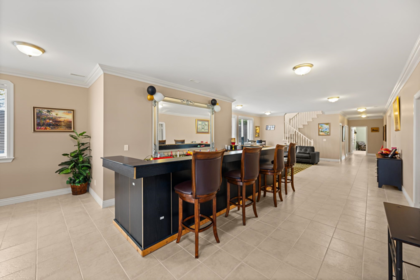 Entry Foyer Photo of 667 248 Street, Langley, BC