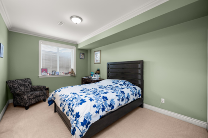 Guest Bathroom Photo of 667 248 Street, Langley, BC