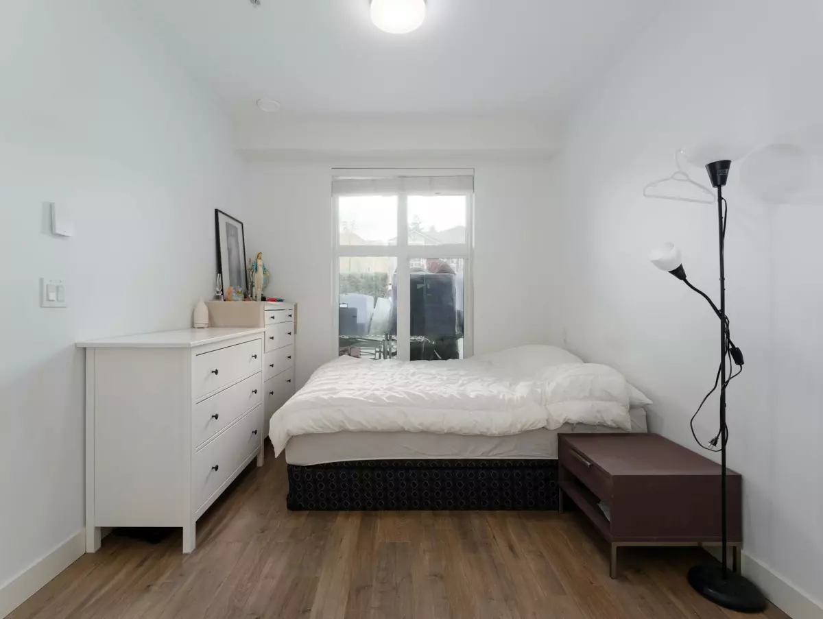 Primary Bathroom Photo of 119 750 Dogwood Street, Coquitlam, BC