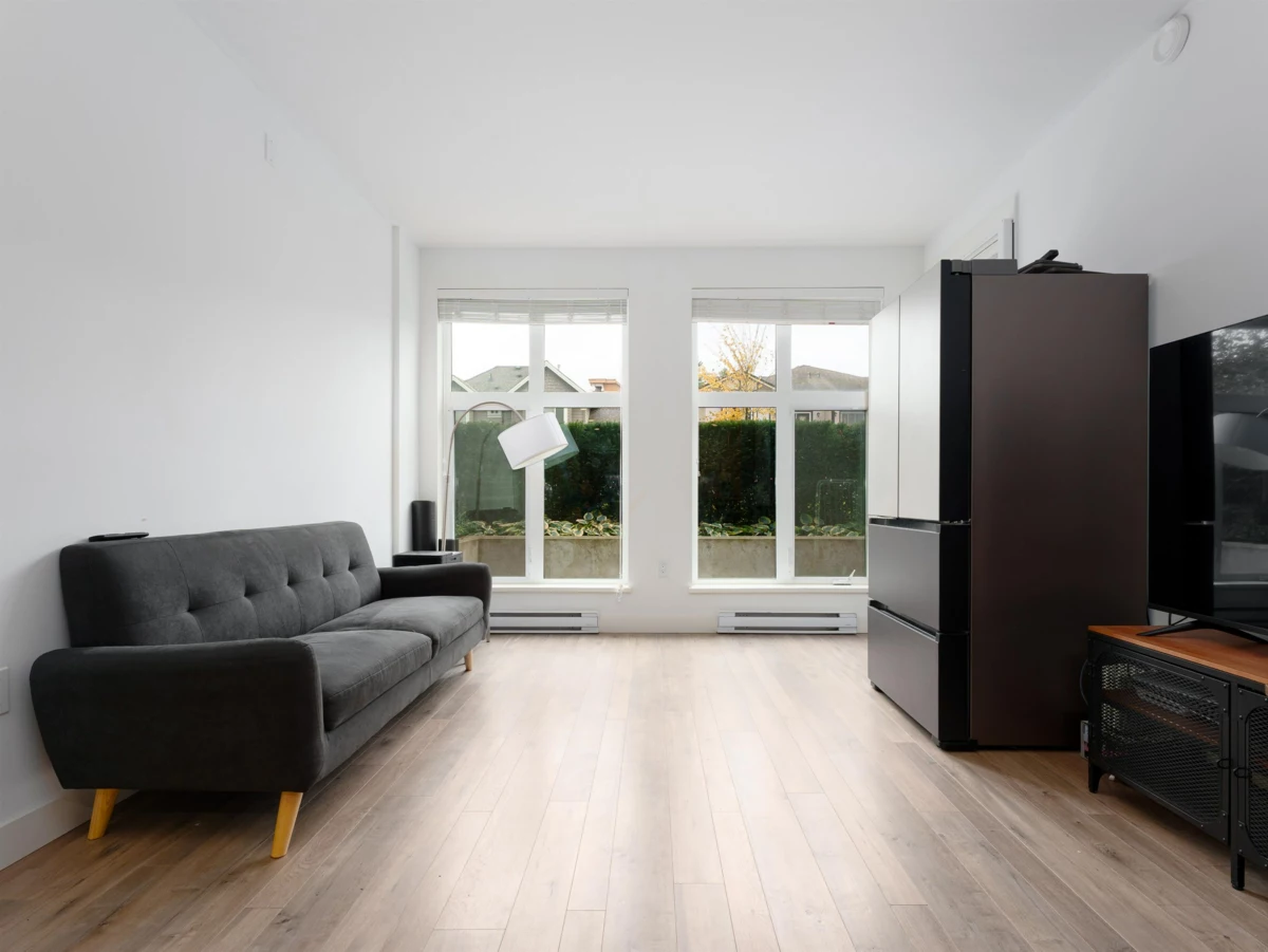 Primary Bedroom Photo of 119 750 Dogwood Street, Coquitlam, BC