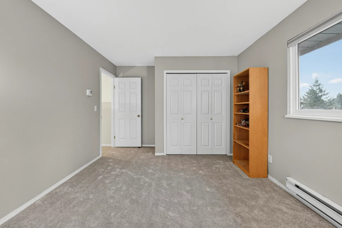 Backyard Photo of 135 101 Parkside Drive, Port Moody, BC