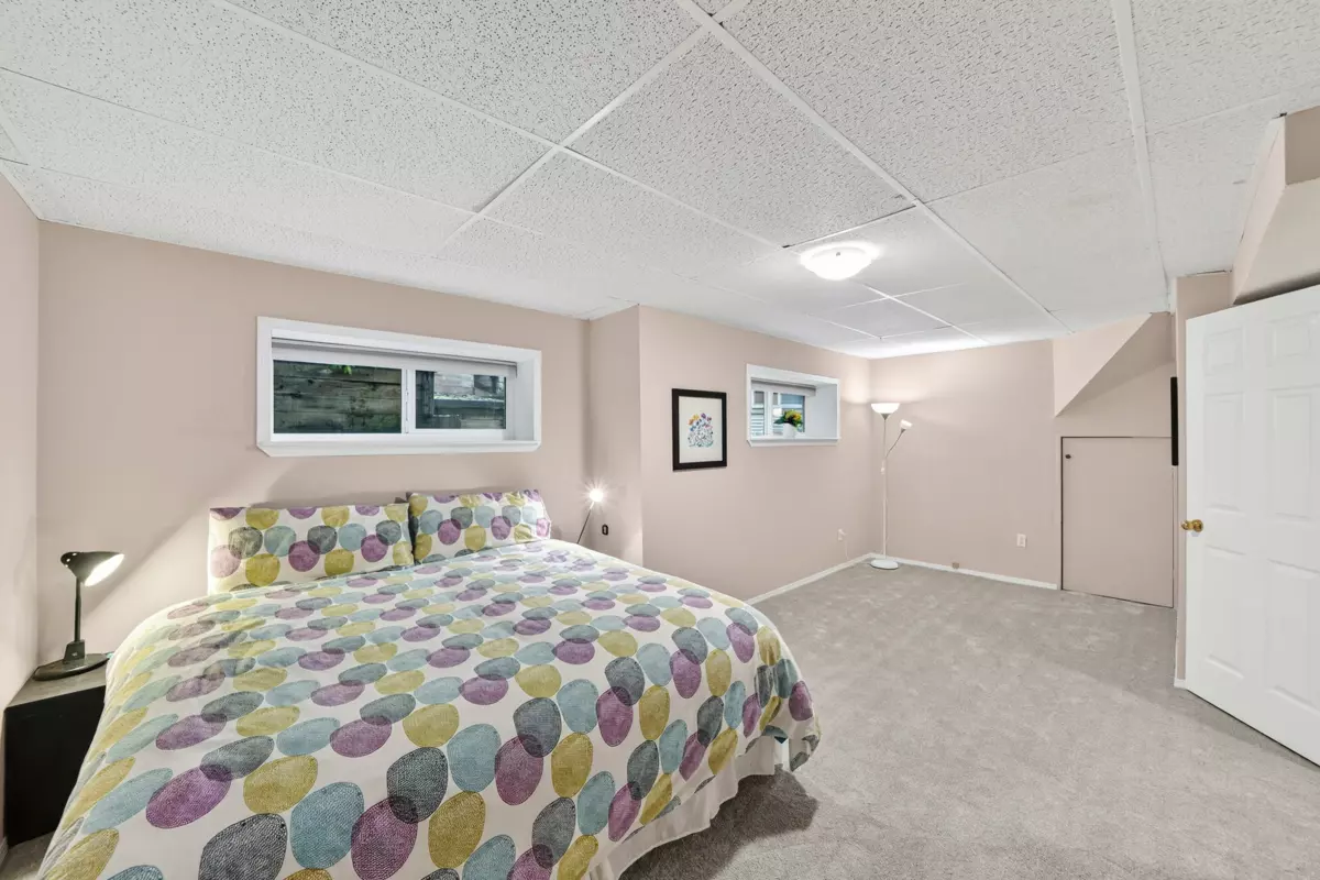 Garden / Landscaping Photo of 135 101 Parkside Drive, Port Moody, BC