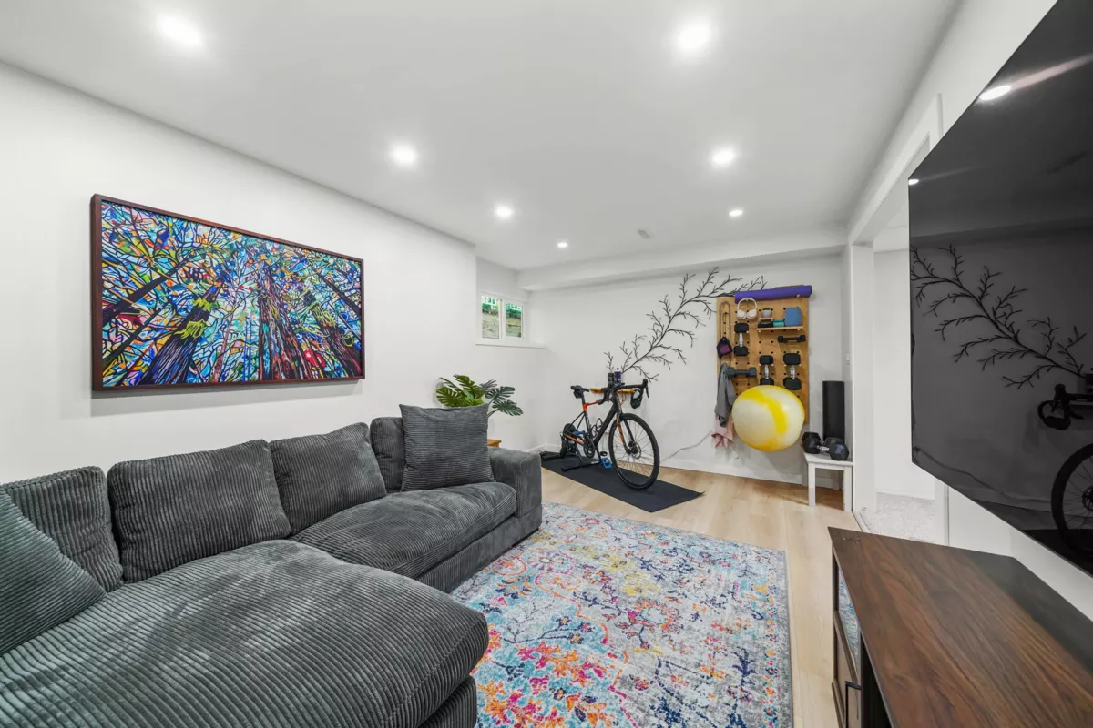 Hot Tub / Spa Photo of 135 101 Parkside Drive, Port Moody, BC