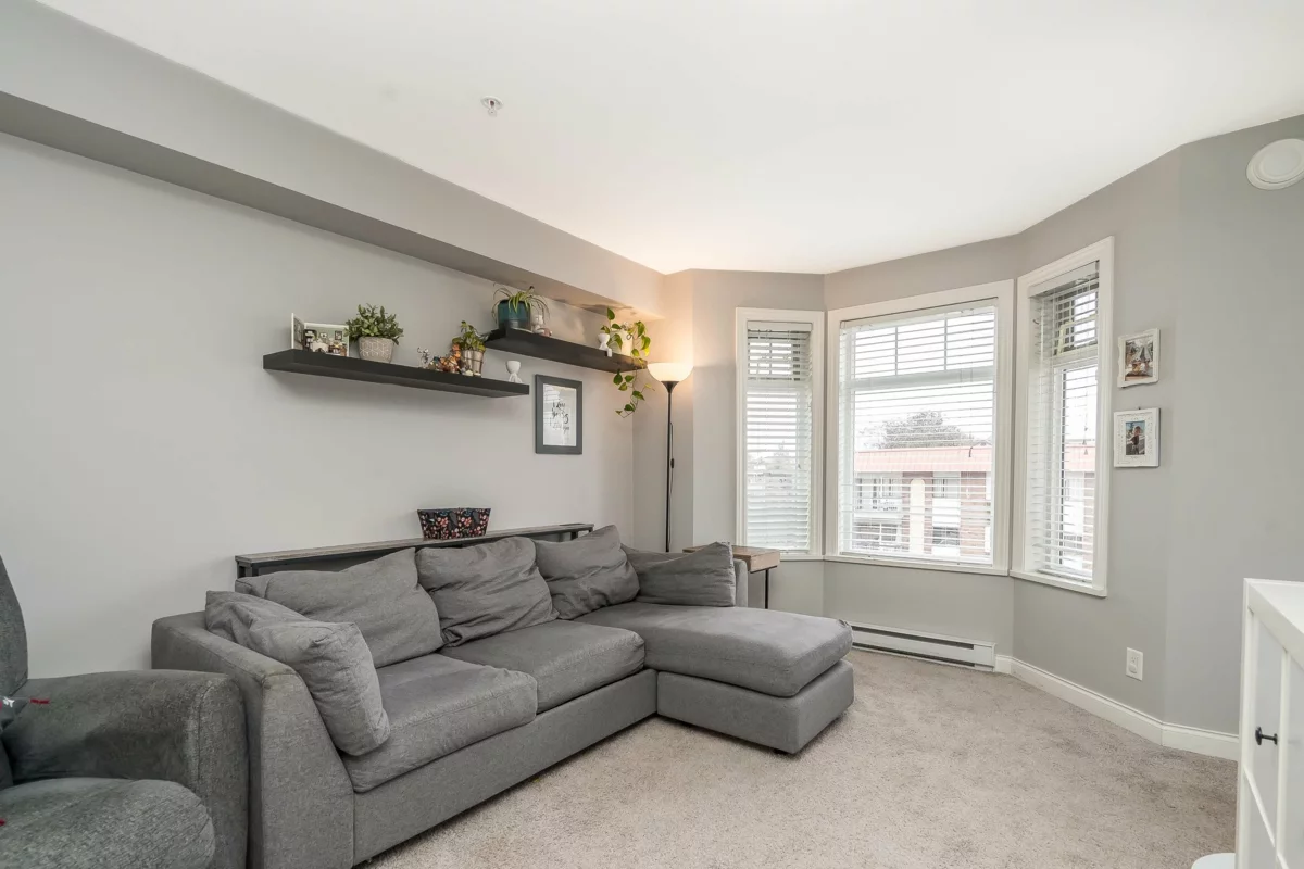 Office / Den Photo of 330 5660 201a Street, Langley, BC