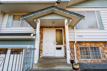 11708 Fraserview Street, Maple Ridge, BC, Maple Ridge — Single Family Residence for sale