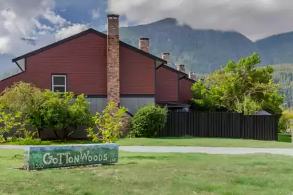 33 1500 Judd Road, Squamish, BC, Squamish — Townhouse for sale