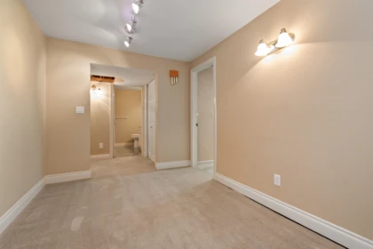 Entry Foyer Photo of 12 45819 Stevenson Road, Chilliwack, BC