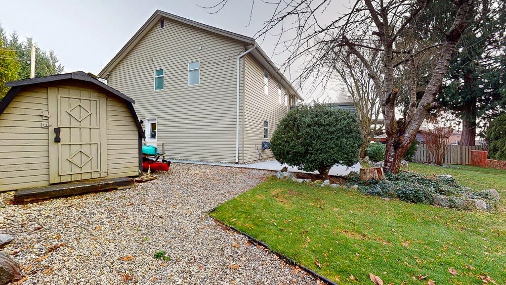 Hot Tub / Spa Photo of 5567 Calli Place, Sechelt, BC