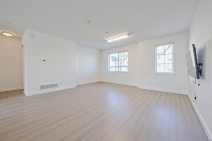 Dining Area Photo of 2 23539 Gilker Hill Road, Maple Ridge, BC