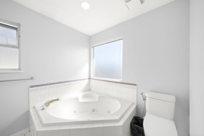 Laundry Room Photo of 4380 No. 5 Road, Richmond, BC