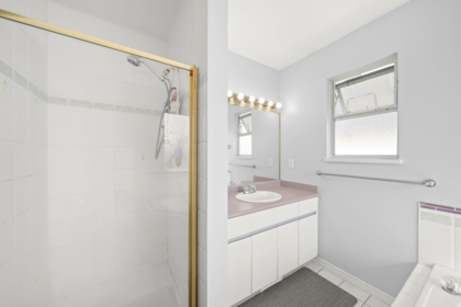 Mudroom Photo of 4380 No. 5 Road, Richmond, BC