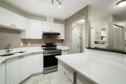 101 519 Twelfth Street, New Westminster, BC, Uptown NW — 2 bed apartment/condo for sale