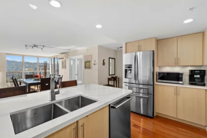 Breakfast Nook Photo of 2103 290 Newport Drive, Port Moody, BC