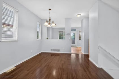 Kitchen Island Photo of 14896 56a Avenue, Surrey, BC