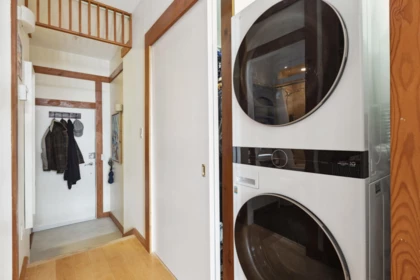 Mudroom Photo of 307 980 W 22nd Avenue, Vancouver, BC
