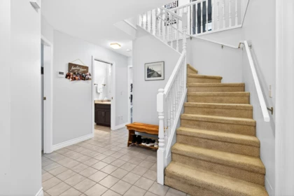 Kitchen Photo of 885 165 Street, Surrey, BC