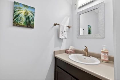 Laundry Room Photo of 885 165 Street, Surrey, BC