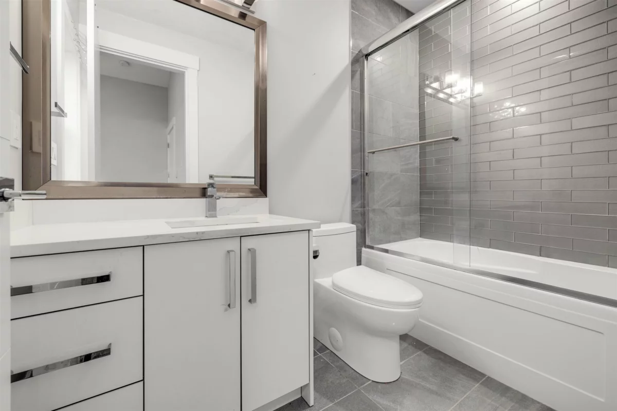 Bedroom 2 Photo of 2071 165 Street, Surrey, BC