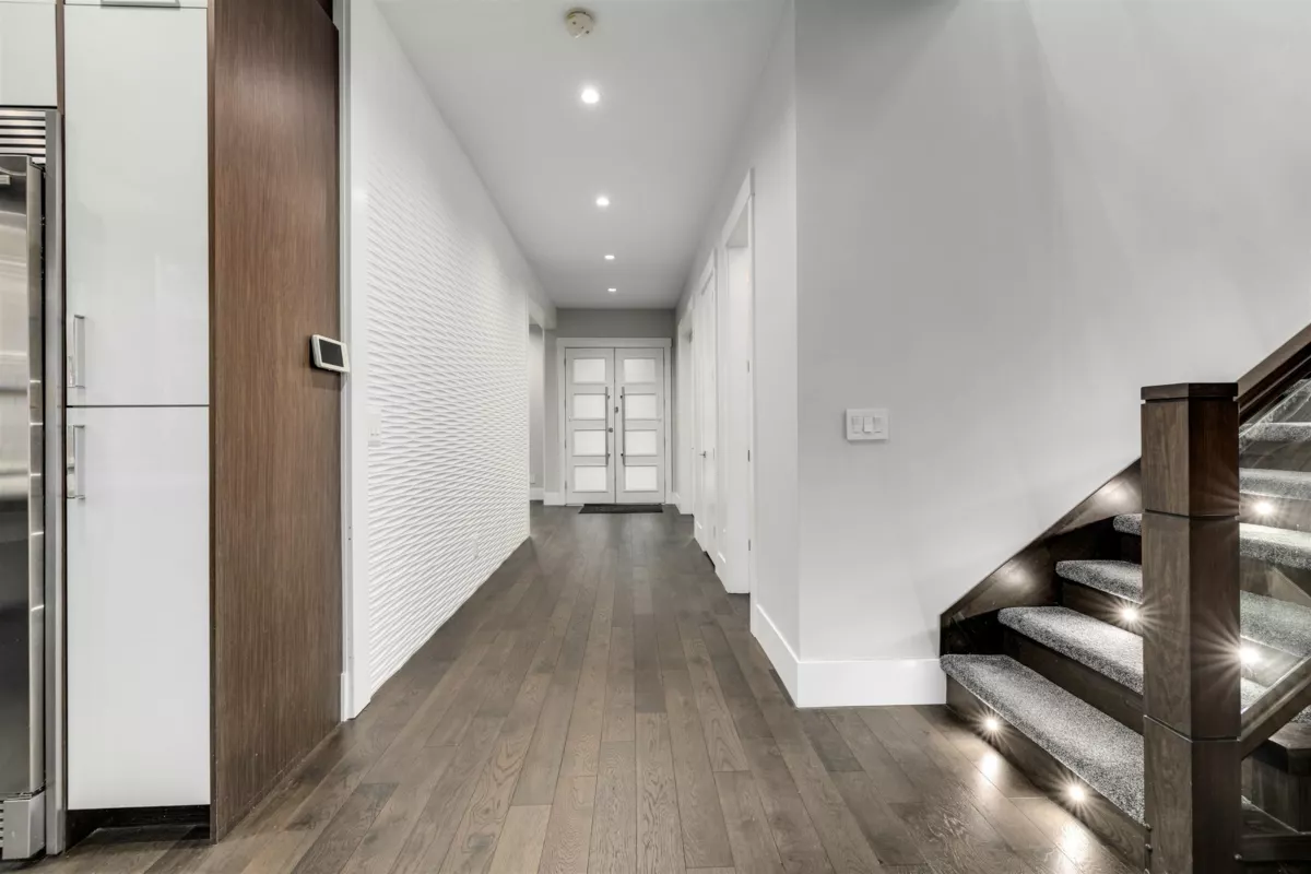 Dining Area Photo of 2071 165 Street, Surrey, BC