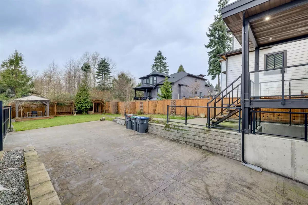 Family Room Photo of 2071 165 Street, Surrey, BC
