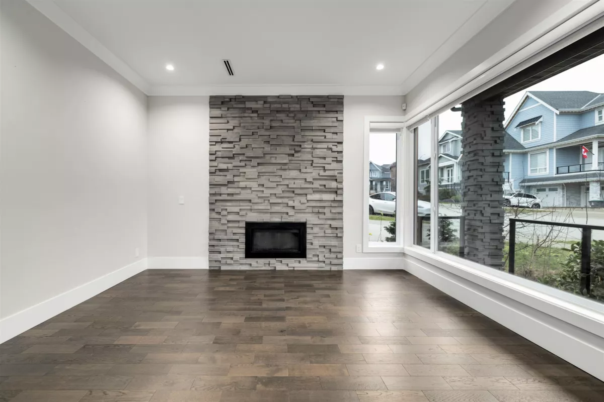 Kitchen Photo of 2071 165 Street, Surrey, BC