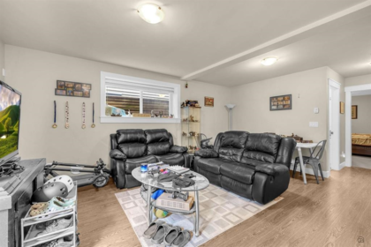 Hallway Photo of 21037 77 Avenue Avenue, Langley, BC