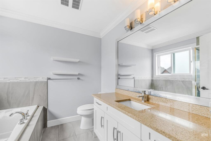 Mudroom Photo of 21037 77 Avenue Avenue, Langley, BC