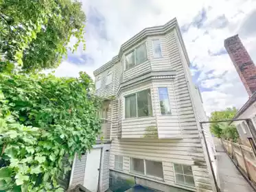 Front Yard Photo of 3630 Cambridge Street, Vancouver, BC