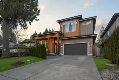 11741 64 Avenue, Delta, BC, Sunshine Hills Woods — 8 bed single family residence for sale