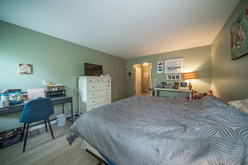 Breakfast Nook Photo of 5298 St Andrews Place, Delta, BC