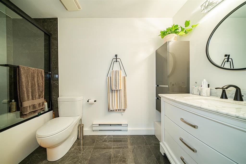 Loft / Bonus Room Photo of 5298 St Andrews Place, Delta, BC