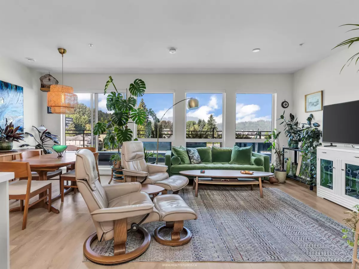 Living Room Photo of 608 3018 St George Street, Port Moody, BC