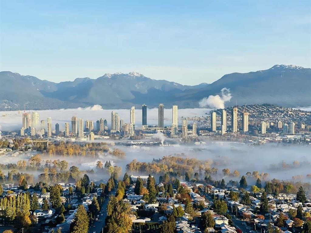 Bedroom 4 Photo of 3607 6000 Mckay Avenue, Burnaby, BC