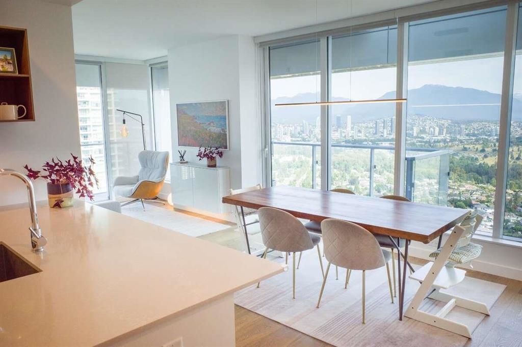 Family Room Photo of 3607 6000 Mckay Avenue, Burnaby, BC