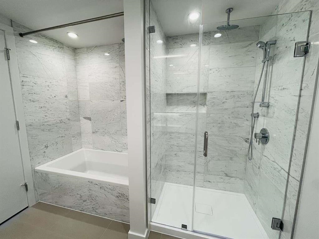 Walk-In Closet Photo of 3607 6000 Mckay Avenue, Burnaby, BC