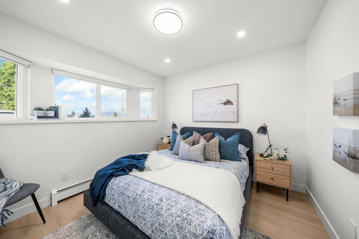 Entry Foyer Photo of 4769 Rupert Street, Vancouver, BC