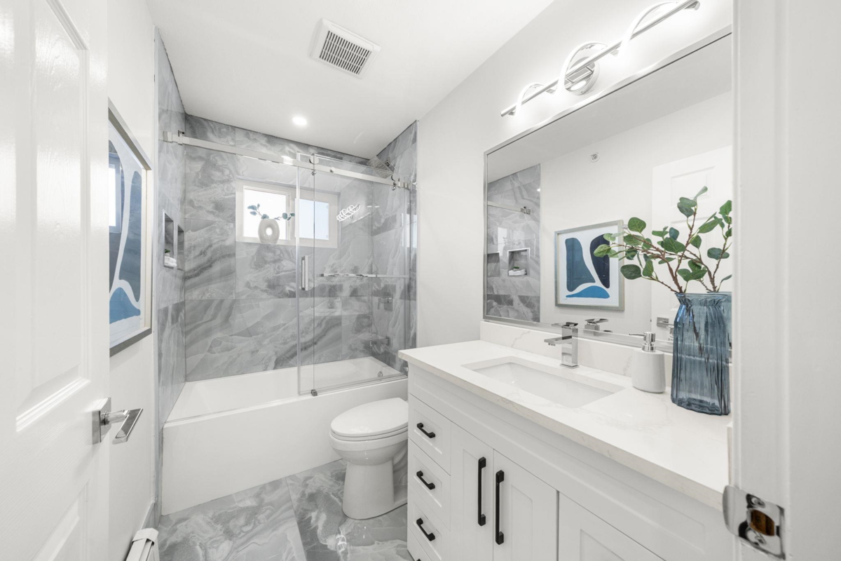 Mudroom Photo of 4769 Rupert Street, Vancouver, BC