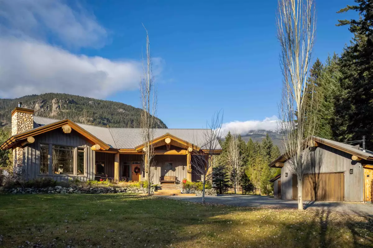 Exterior Front Photo of 7703 Pemberton Portage Road, Pemberton, BC
