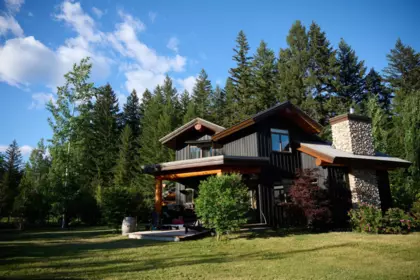 Outdoor Kitchen Photo of 7703 Pemberton Portage Road, Pemberton, BC