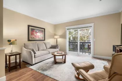 109 15236 36 Avenue, Surrey, BC