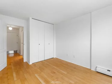 Basement Recreation Room Photo of 1605 145 St. Georges Avenue, North Vancouver, BC