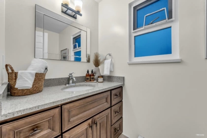 Primary Bathroom Photo of 3661 Blenheim Street, Vancouver, BC