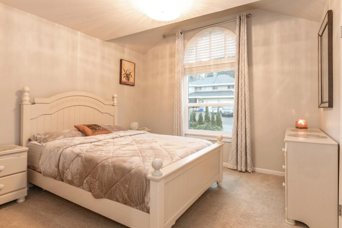 Loft / Bonus Room Photo of 8099 148a Street, Surrey, BC