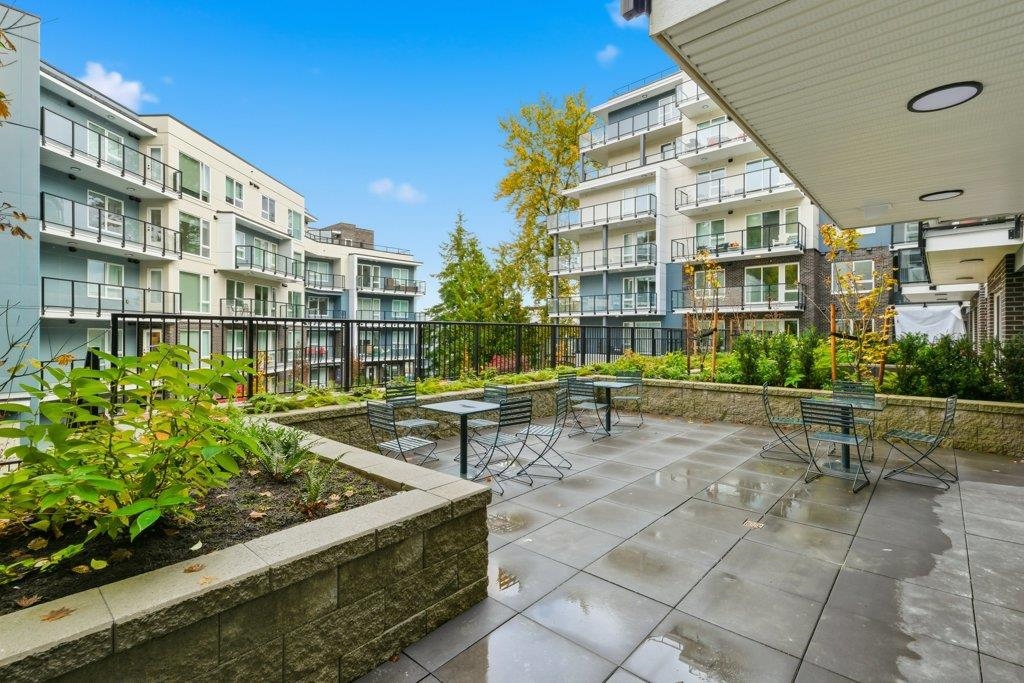 Guest Bathroom Photo of 506 2002 St. George Street, Port Moody, BC